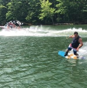 Meet your Posher, Joey